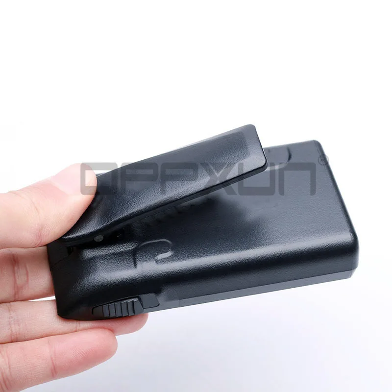 

Two Way Radio AA Battery Shell Case AAX5 Box with Belt Clip for Walkie Talkie WOUXUN KG UVD1P 6D 5D 3D 669 679 689Plus 703 810