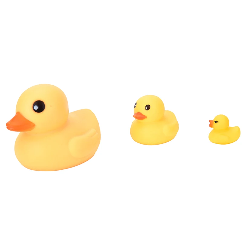 

Yellow Duckling Take A Bath Rubber Duck Take A Bath Squeaks Water Play Children's Favorite Toy Rubber Waterproof Duck