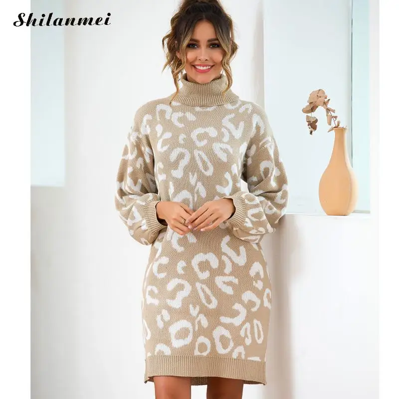 Женское трикотажное платье-свитер с леопардовым принтом | Женская одежда