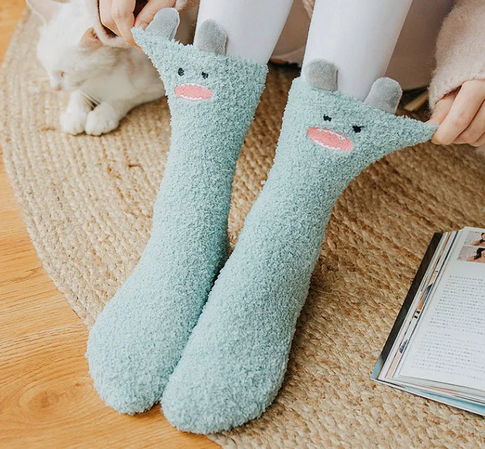 

Cute Girls Winter Socks Women's Cotton Thickening Cashmere Lovely Socks For Women Ladie Fluffy Girl Breathable Warm Casual Floor
