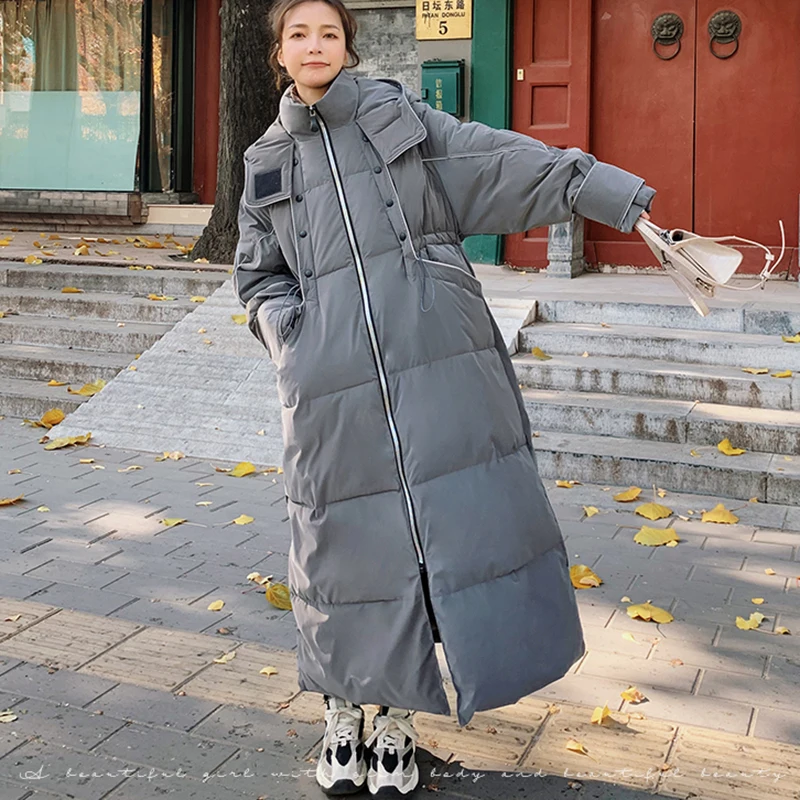 Пальто женское средней длины с капюшоном модное свободное утепленное пальто