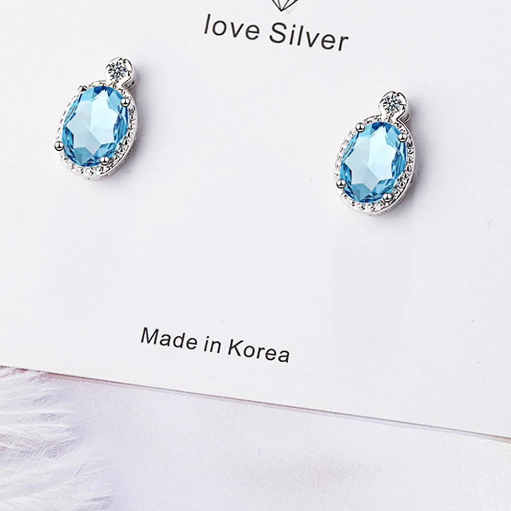 

Simple Fashion Character Blue Ear Hammer For Women Fashionable Jewelry Accessories