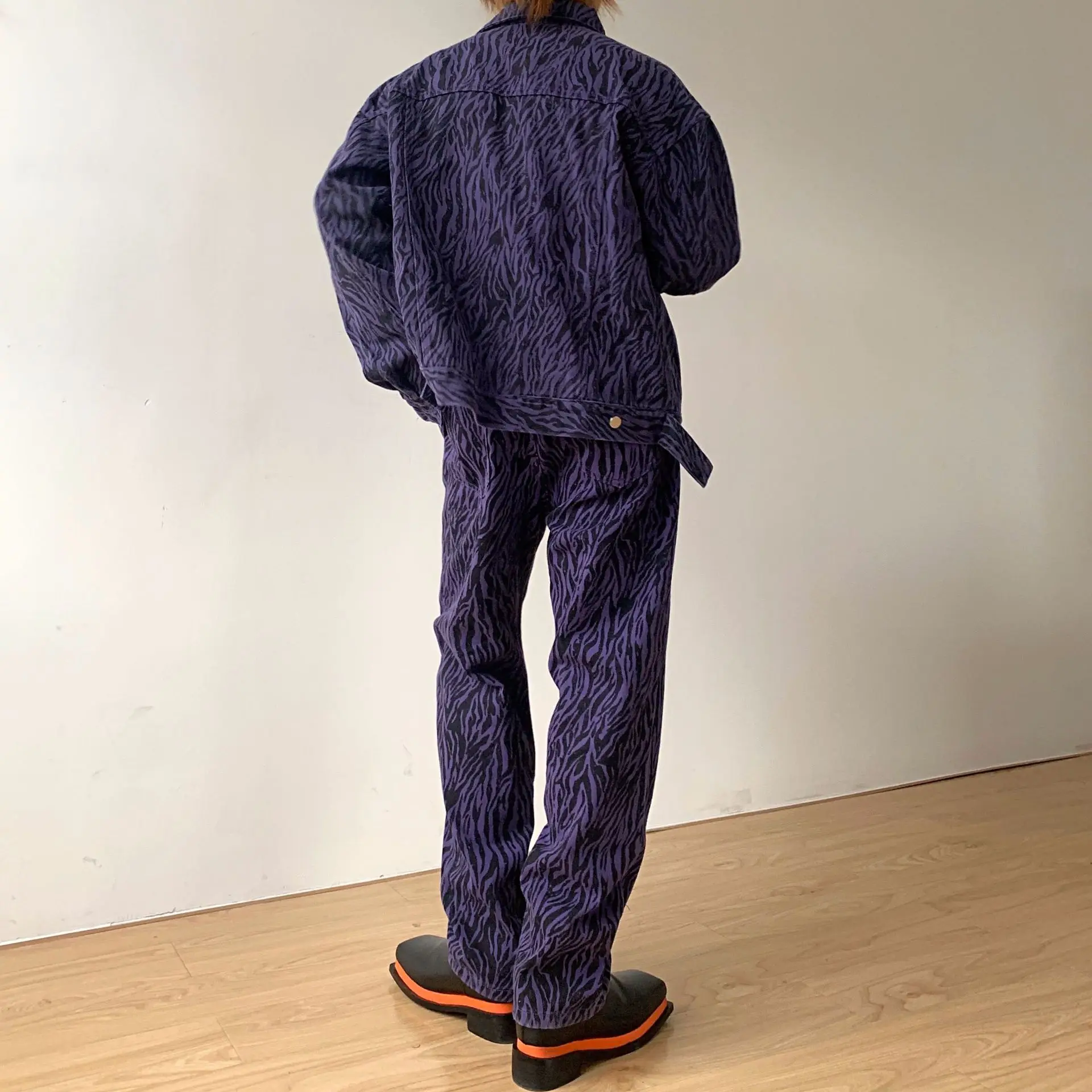 

2020 new Male Women Couple Spring Autumn Coat Outerwear Men Streetwear Hiip Hop Vintage Loose Casual Denim Jacket