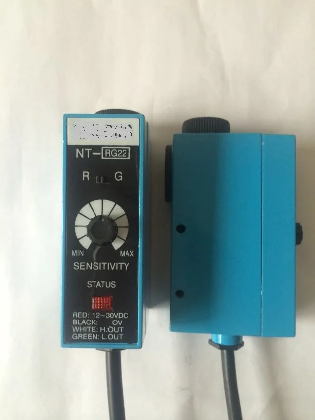 Фотоэлектрический переключатель для отслеживания яркости глаз|Детали и