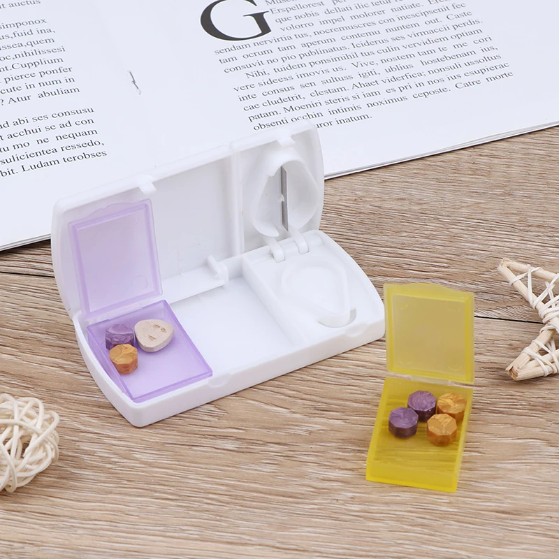 1pcs Mini Travel Cutter Splitter Medicine Storage Splitters Cut Slicer Home Portable Pill Cases Dispenser | Красота и здоровье