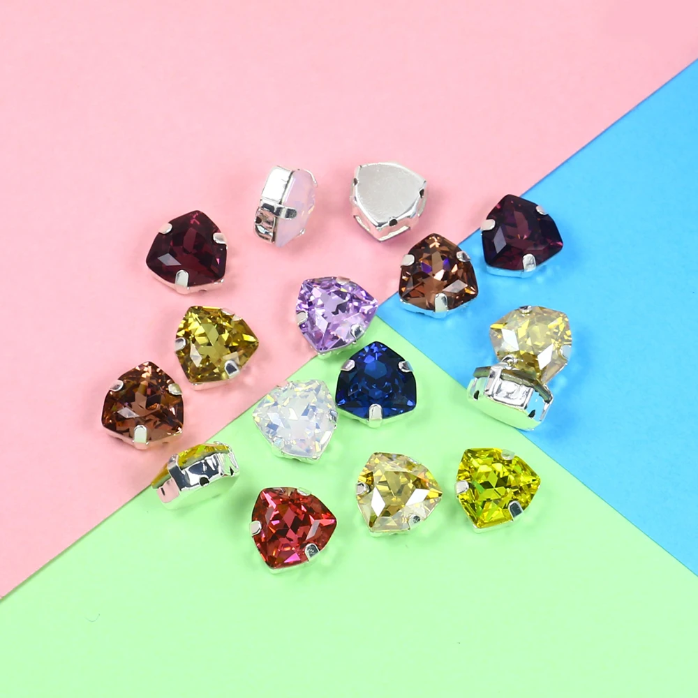 Треугольной формы Смешанные цвета стеклянные стразы s с когтями пришивания