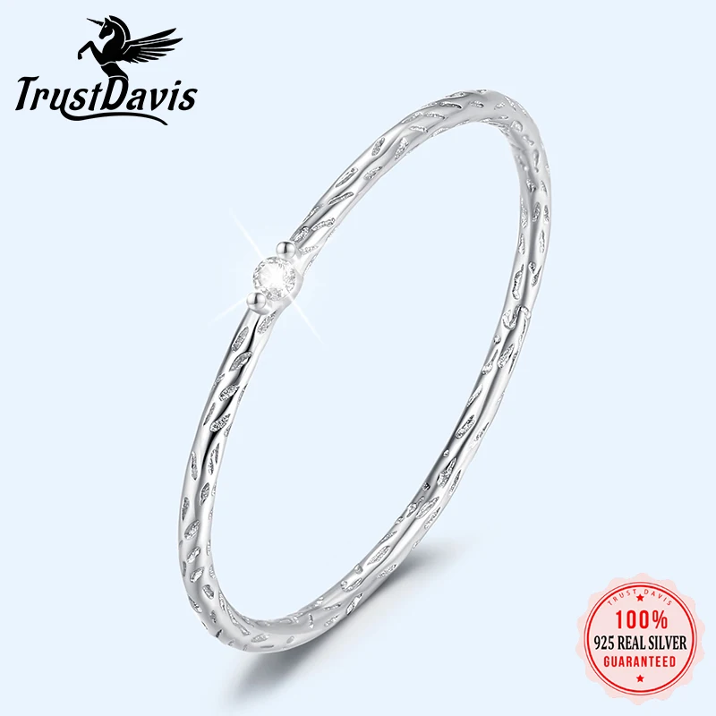 Кольцо женское из серебра 925 пробы с фианитами DA1071 | Украшения и аксессуары