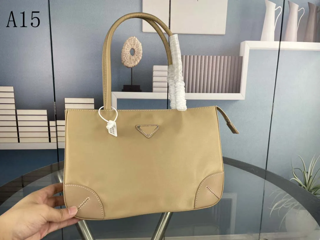 

2021 New Fashion Luxury Jewelry Lady Shoulder Bag Designer Classic Triangle Handbag Lady Underarm Bag Large Shopping Bag