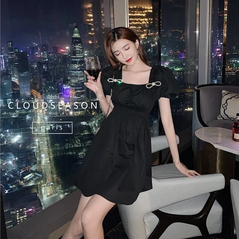 

fashion women Rhinestone Bowknot Puff Sleeve Dress Women's Square-Collar High-Waist dress wem201109