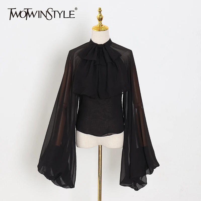 Женская шифоновая блузка TWOTWINSTYLE с леопардовым принтом бантом круглым вырезом и