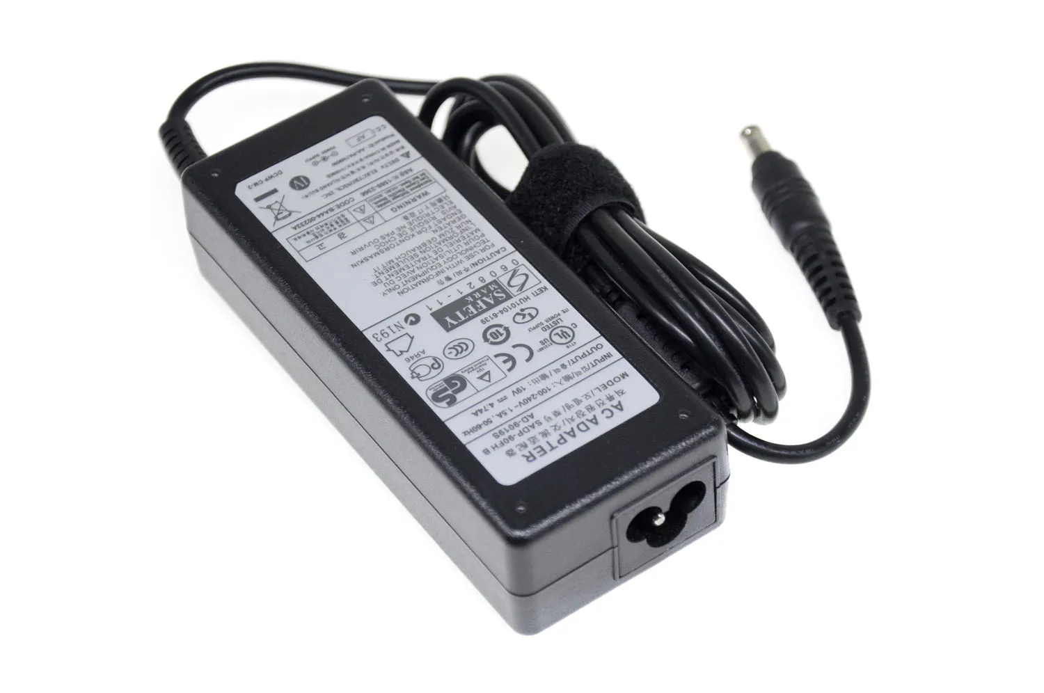 

Orignal AD-9019S 90W 19V 4.74A AC Laptop Adapter For samsung RV711 R428 R410 R65 R520 R522 R530 R580 R560 R518 R410 R429 charger