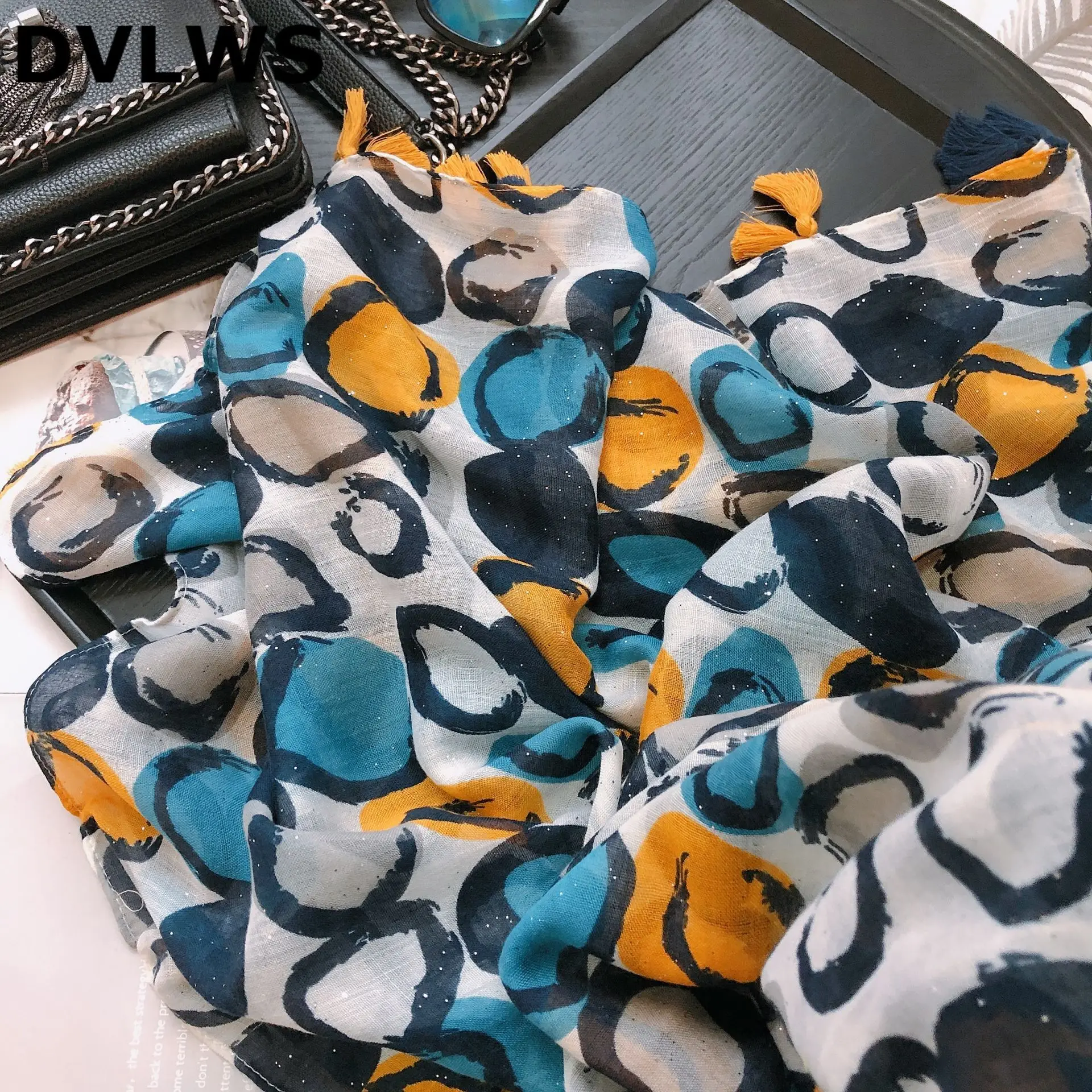 

DVLWS 2020 Dot Printed Hijab Scarf Dual-use Spring and Autumn Cotton Fabric Yellow Blue Block Dot Sunscreen Beach Towel Scarf