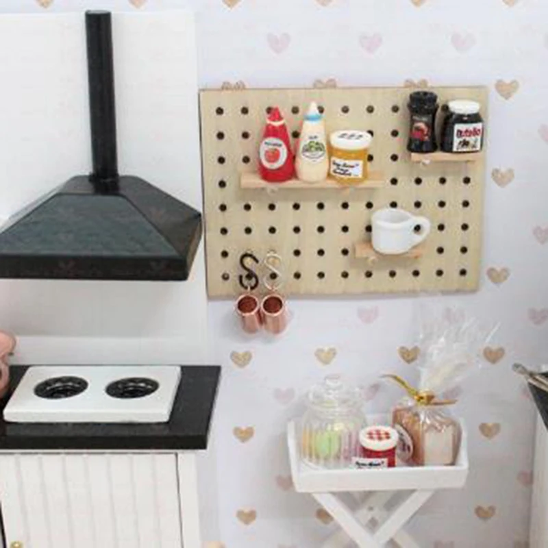 

1:12 Dollhouse Miniature Wooden Hole Board Storage Rack Furniture Accessories Doll House Toys for Children