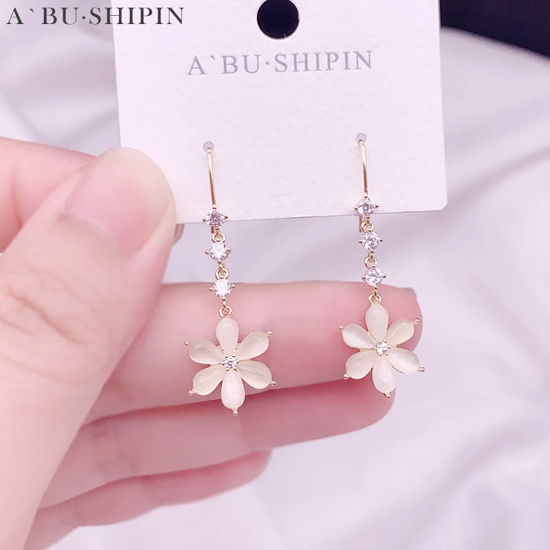 

New Spring Summer Super Fairy Beautiful Diamante Flower Chain Tassel Earrings