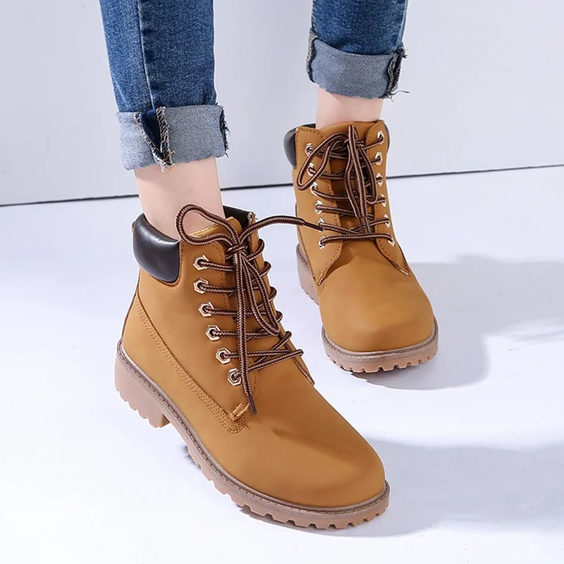 

Lovers Thick-soled Martin Boots Autumn and Winter Lace-up Flat Ankle Boots Women's Leather Sneakers Plus Size Warm Couple Boots