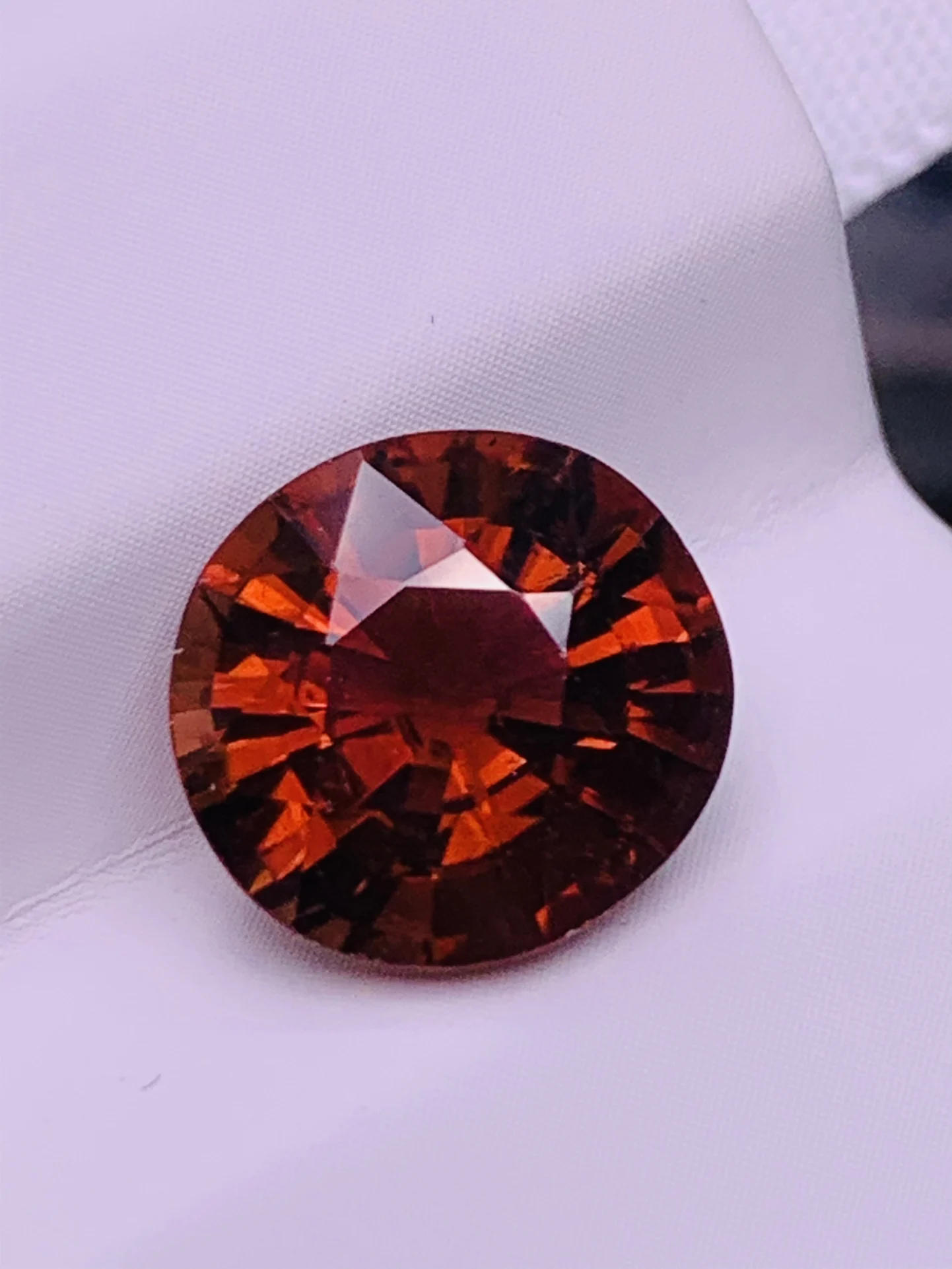 Pure natural tourmaline can be inlaid with rings or pendants 2-4 carats Red bright Oval accessories gem jewelry biżuteria damska