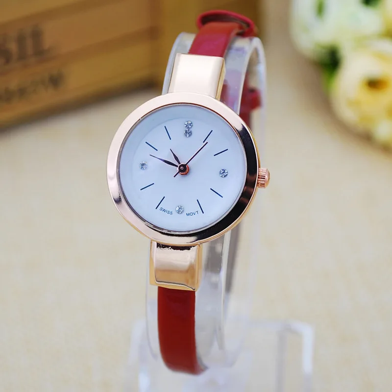 Новый сверхтонкий ремень темперамент модные маленькие часы дисковый браслет