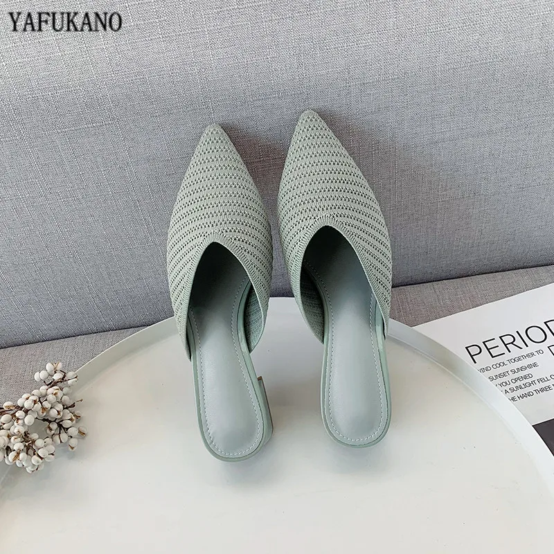 Шлепанцы женские трикотажные Сланцы на низком квадратном каблуке 3 см сандалии с