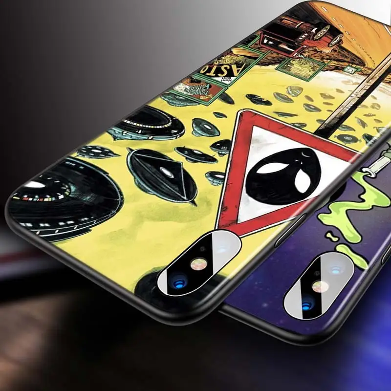 

For iPhone 12 11 Pro Max mini Bright Black Case Aesthetics Cartoon alien for iPhone Max XR X 8 7 6 Plus 5S SE Phone Case