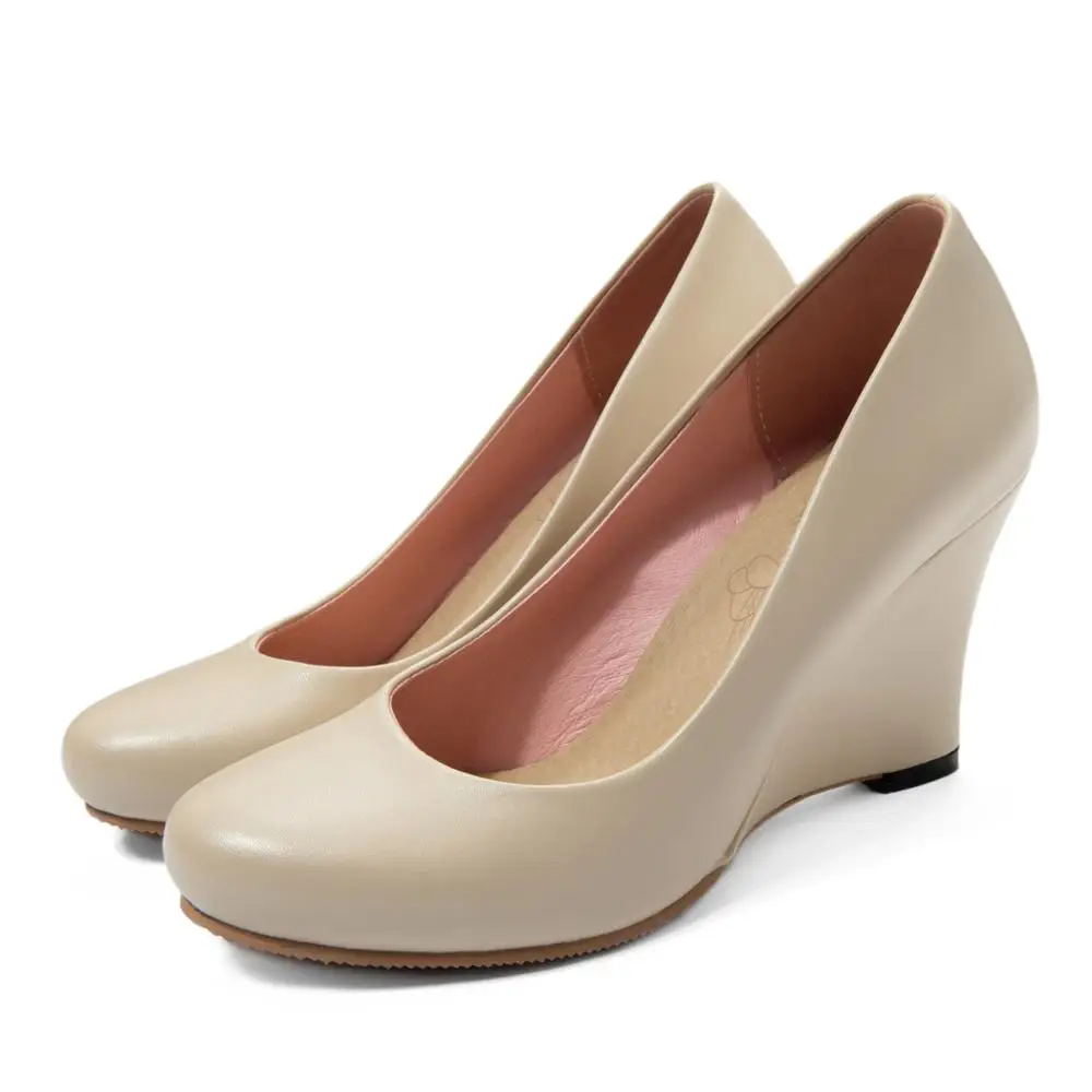 Туфли на танкетке высоком каблуке женские туфли лодочки классические весенние