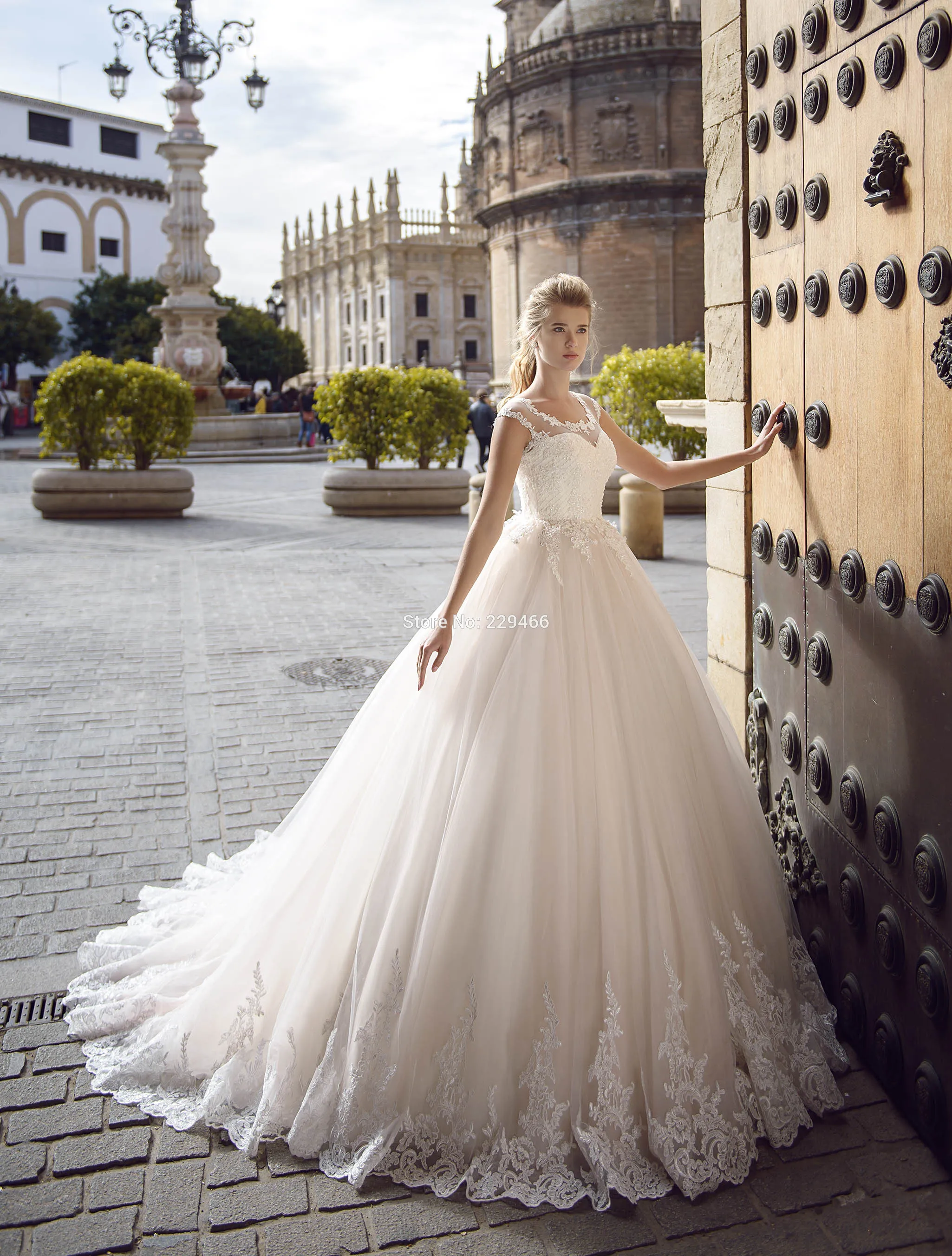 

wuzhiyi empire wedding dress O neck illusion vestido de noiva backless zipper back robe de mariee lace wedding gowns Custom made