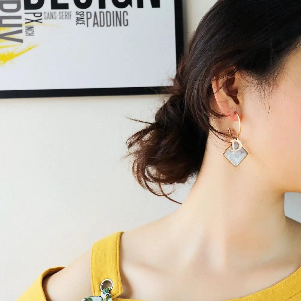 Серьги Hemiston с квадратными ракушками и кисточками женские серьги покрытием из