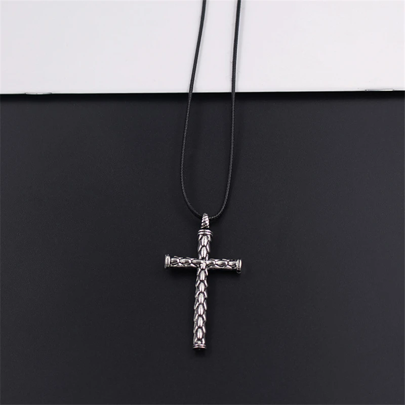 

Cross Indian Jewelry Men Women Pendant Unisex Antique Silver Necklace