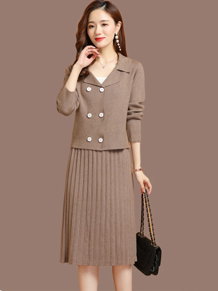 Новые комплекты женских свитеров Весна 2022 Элегантные модные топы с воротником и