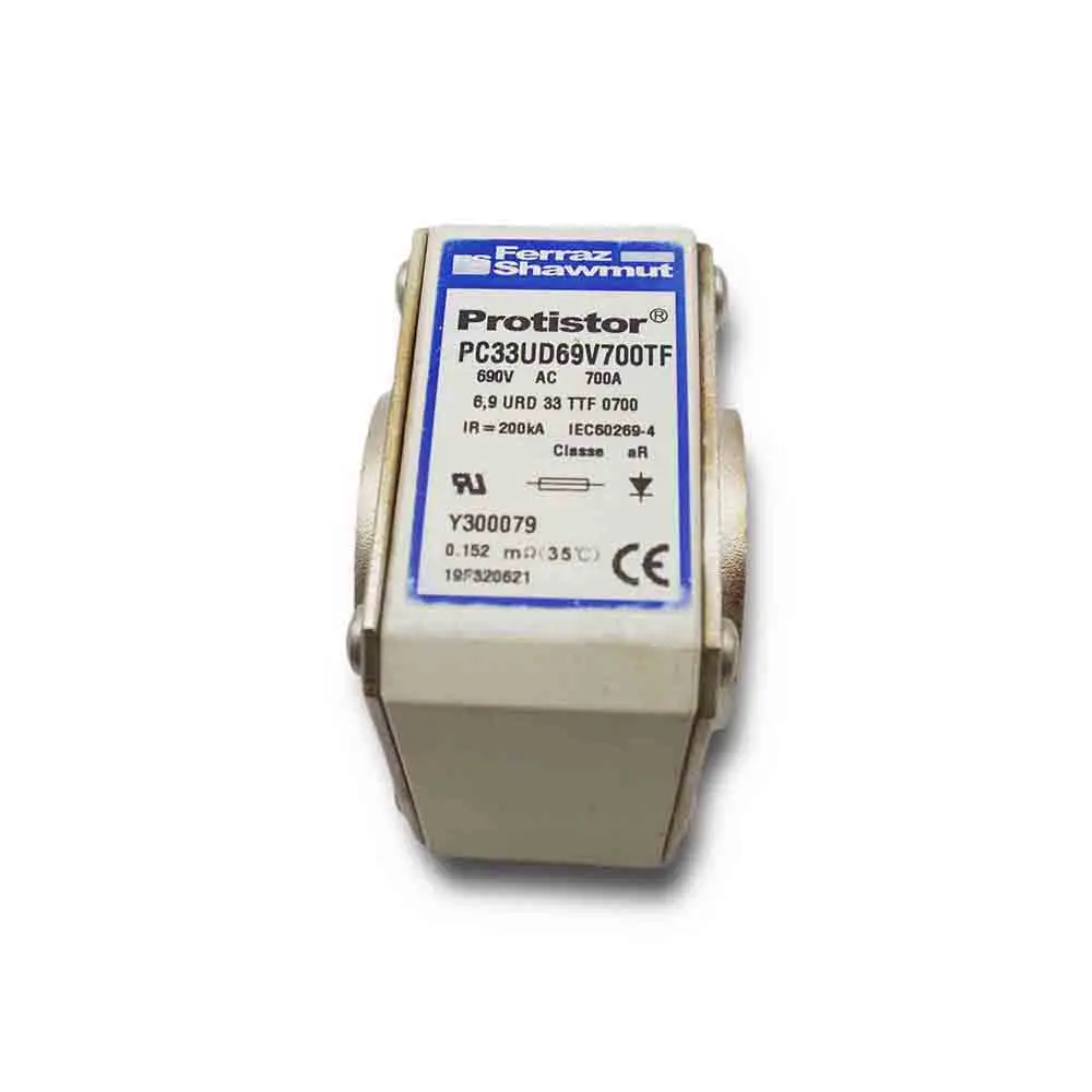 

Керамический Термопредохранитель PC33UD69V700TF 690V 700A для защиты от короткого замыкания