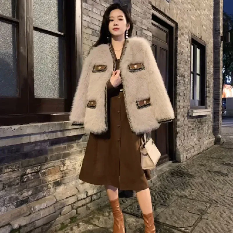 Winter Imitation Fur Coat Female Furry Winter 2022 Short Coffee Color Thickened Warmth Young Fur One Western style M151