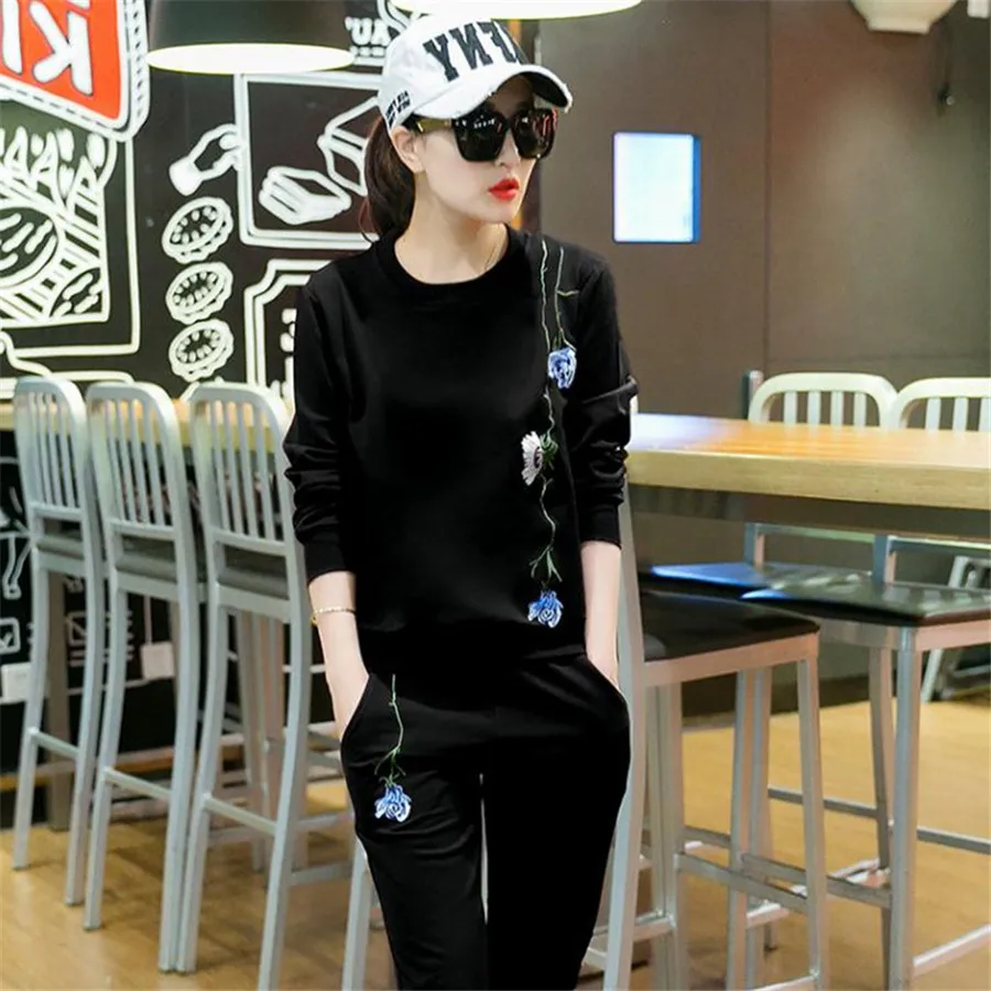 2019 женский костюм спортивный с вышивкой и цветочным принтом весенне осенний топ +