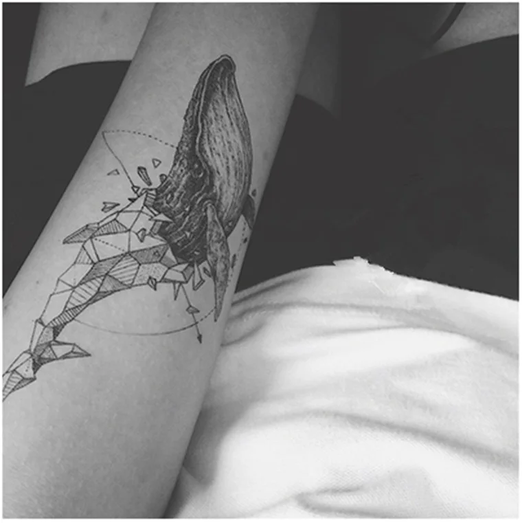 Рука Временные татуировки стикер галстук-бабочка мужчины и женщины тату Цветок