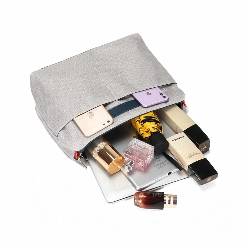 

Women's Handbags