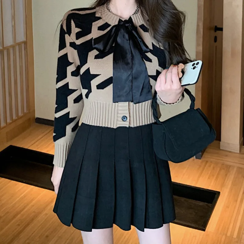 

Autumn Hit Color New Bow Knitted Cardigan Long Sleeve Sweater+Slim A-line Mini Skirts 2021 Fashion Two Piece Sets Womens Outfits