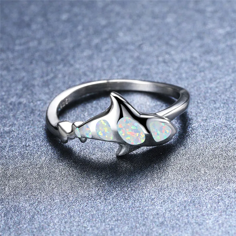 

Trendy Female Blue Opal Stone Ring Classic Silver Color Thin Engagement Ring Dainty Bride Shark Wedding Rings For Women