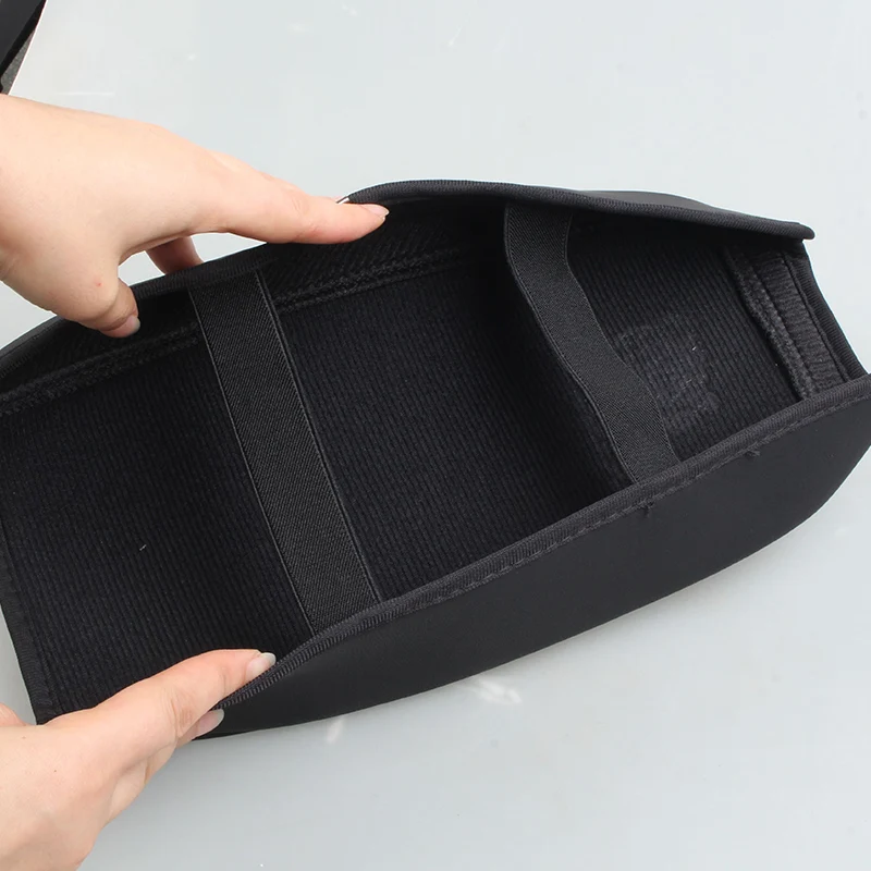 Suitable for Skoda Kodiaq armrest box leather case central anti-dirty GT modification protection |