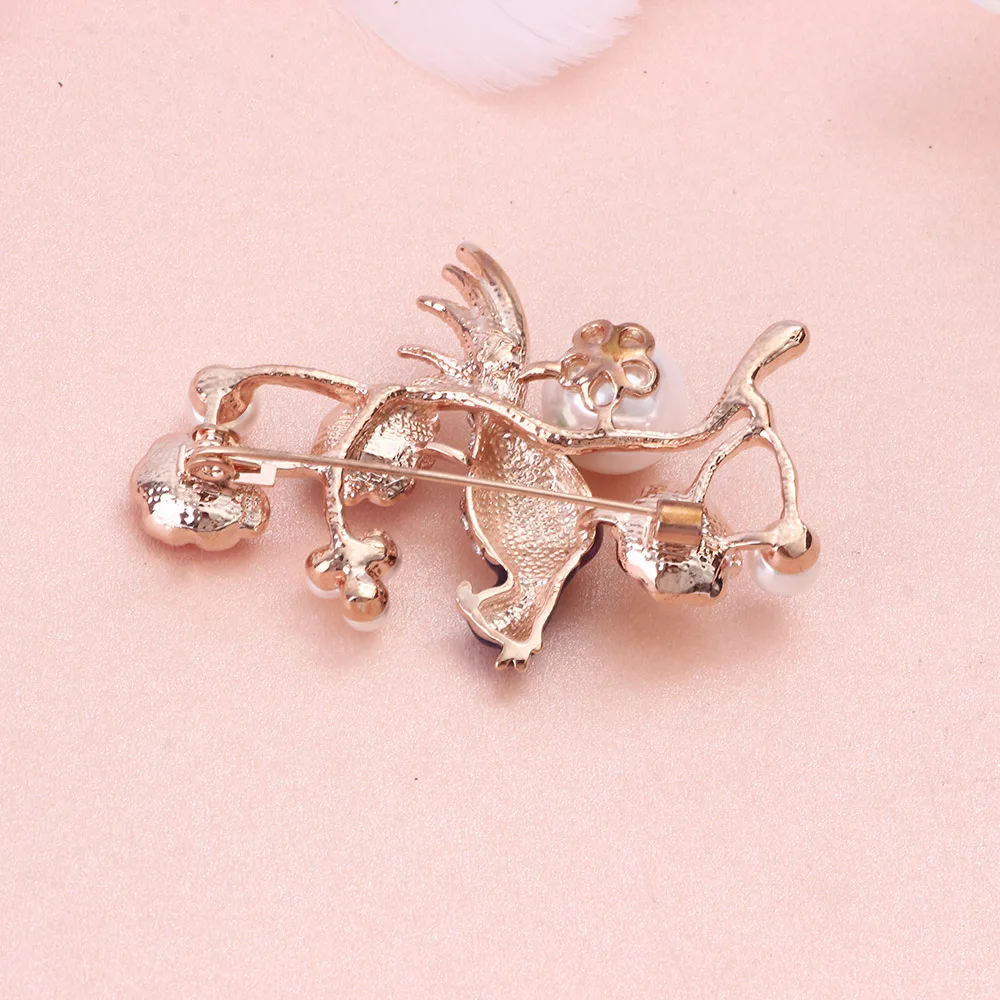 

FARLENA Jewelry Fashion Enamel Bird Brooches for Women Accessories China Style "Magpie standing on a plum branch" Brooch Pins