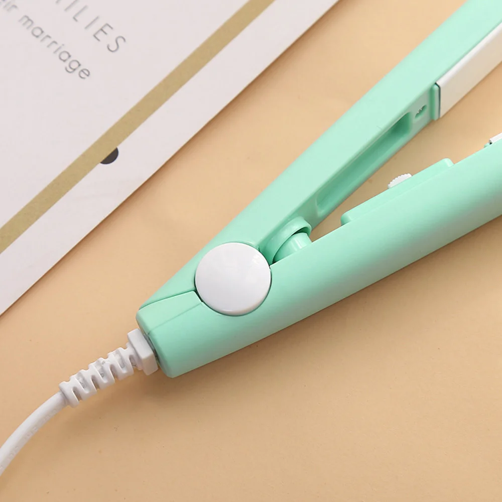 

Mini Portable Heat Sealing Machine Food Vacuum Sealer Seal Packing Plastic Impulse Sealer Household Bag Clips Handheld Packing