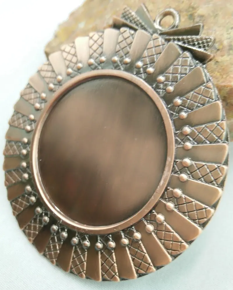 Само медаль общего школьная спортивная цвета: золотистый серебристый бронза