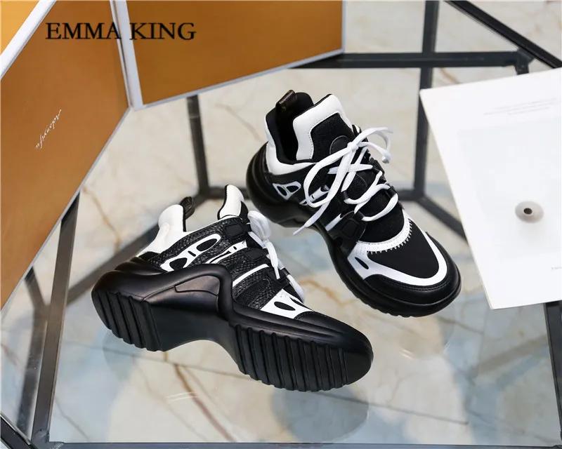 Новинка; женские модные дизайнерские кроссовки на платформе; спортивная обувь на шнуровке; лоферы; сезон осень; кроссовки; женская обувь из вулканизированной кожи