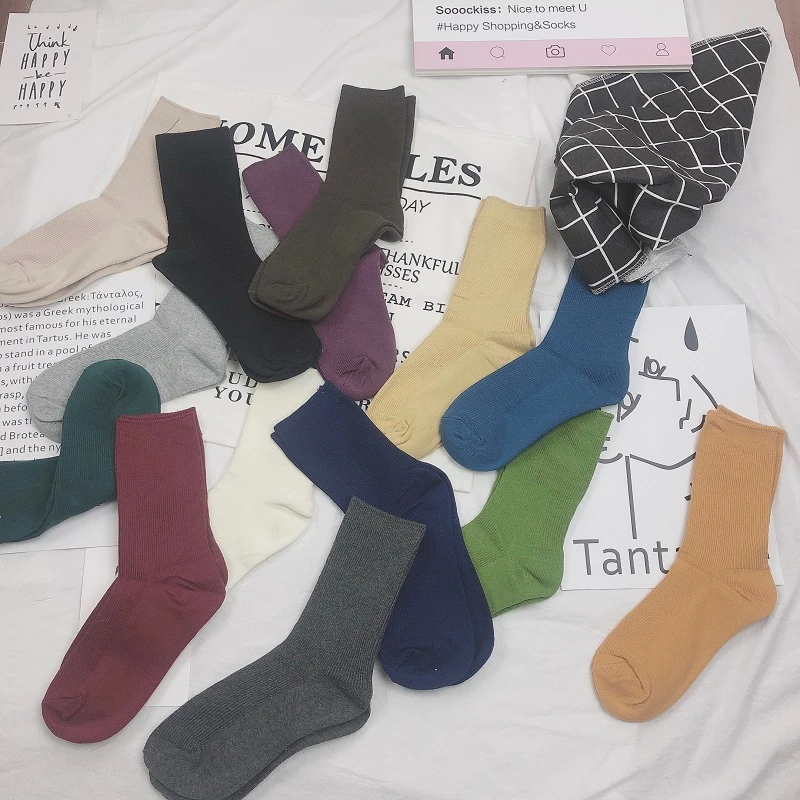 Женские однотонные хлопковые носки в сдержанном стиле повседневные для девушек