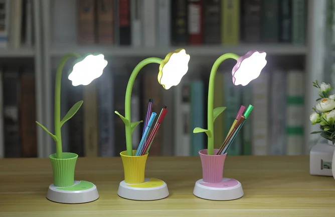 Настольная лампа с подсолнухами и держателем для ручек маленький Настольный