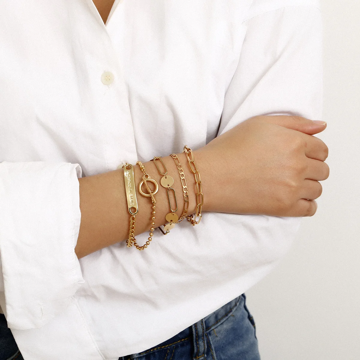 Браслет талисман Женский прямоугольный с буквенным принтом и пряжкой|Цепочки