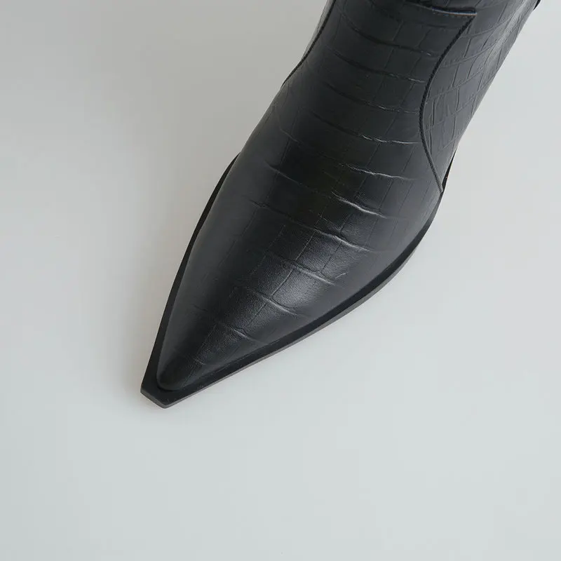 

Sexy Metal Decoration Women Knee High Boots Genuine Leather Pointed Toe High Heels Pumps Winter Night Club Shoes Woman