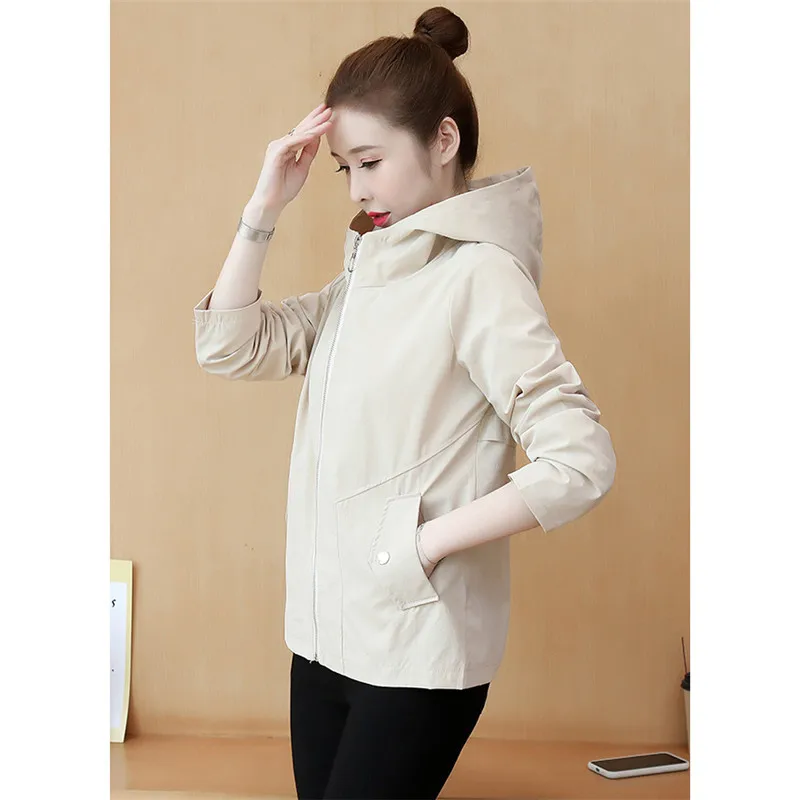 

Jacket Women 2021 Spring Autumn New Korean Fashion Black Plus Size Loose Casual Zipper Short Thin Hooded Coats Feminina LR1015