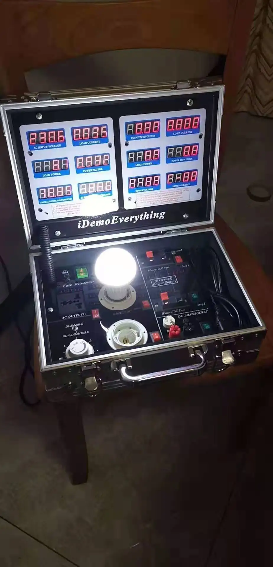 

Adjustable Signal Generator 0.2-300V 1-5000mA Current Voltage Analog Simulator for Value Adjusting PLC LED Testing Machine