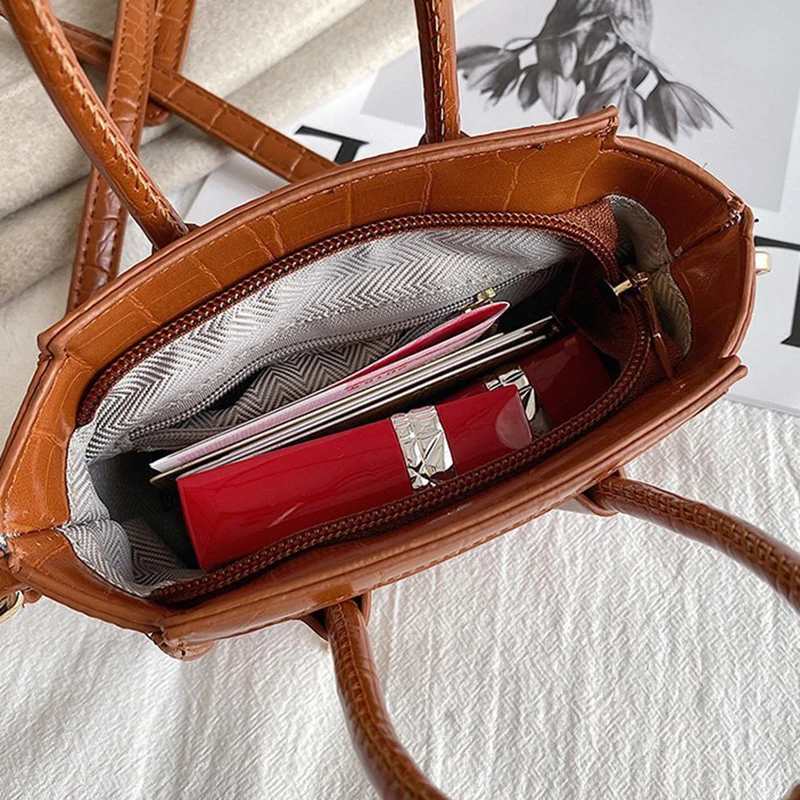 

Niche Design Contrast Color Female Mini Shoulder Bag Crossbody Bucket Bag Fashion Popular Handbag for Women 2021 New Arrival
