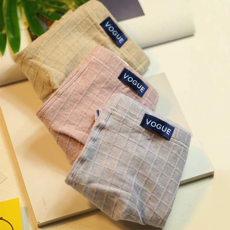 3pcs Men's Underwear Comfortable Pure Color Cotton Panties Breathable Skin-friendly Personality Boys Sports Boxer Shorts