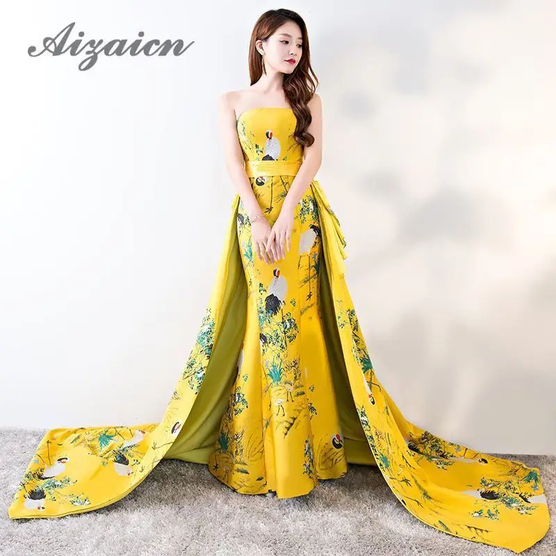 Желтое атласное китайское модное платье с вышивкой Qipao 2018 новые роскошные