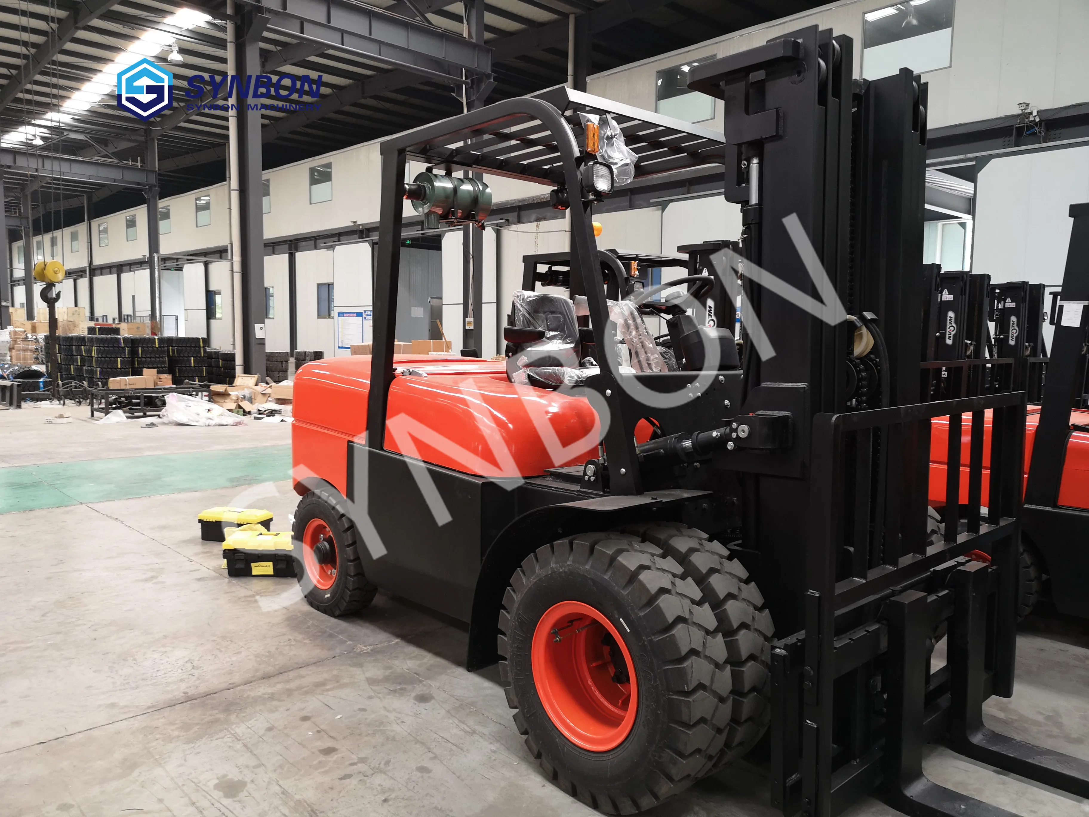 Рисунок 4 - 5-тонный вилочный погрузчик